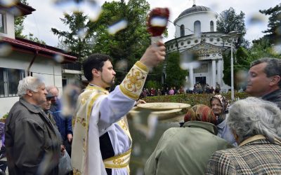 Izvorul Tămăduirii: Semnificație profundă și tradiții la creștinii ortodocși