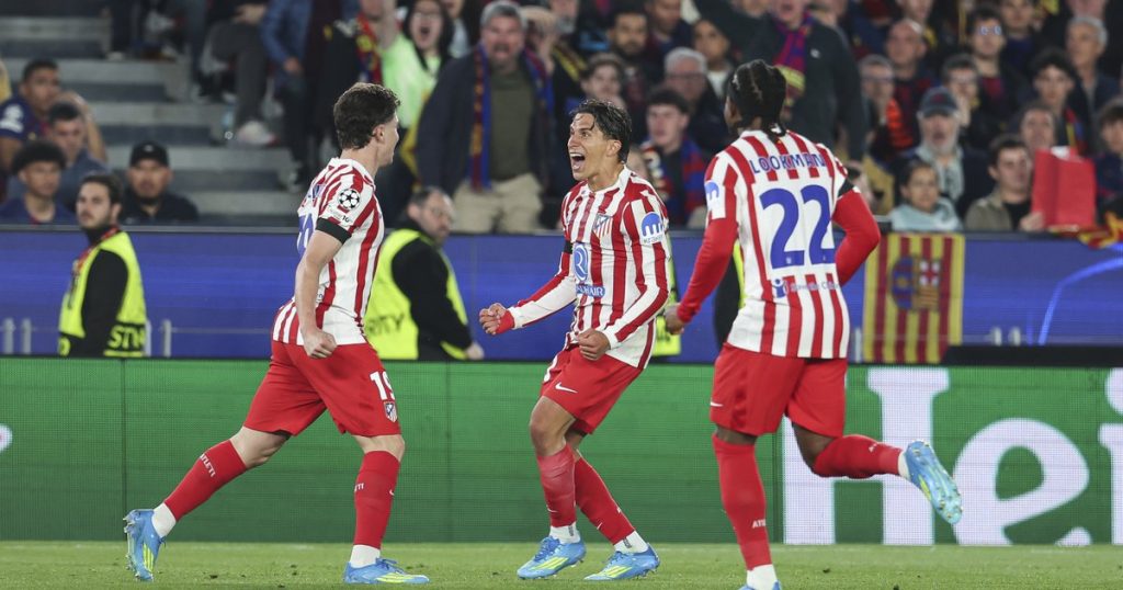 Barcelona, învinsă de Atletico Madrid în Champions League Atletico Madrid a învins Barcelona cu 2-0 într-un meci din sferturile de finală ale Ligii Campionilor