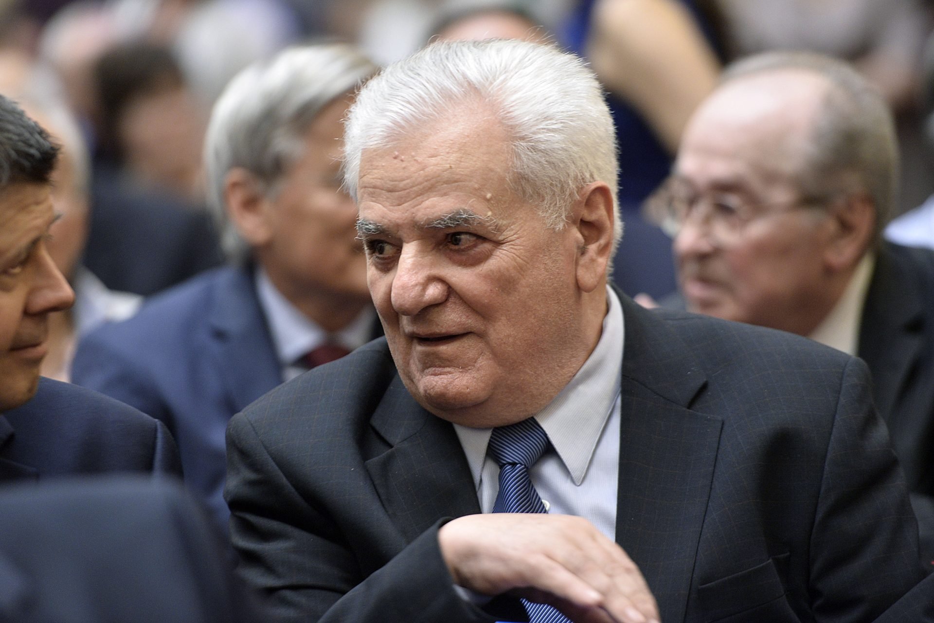 Fostul ministru al Educației, LIVIU MAIOR, a încetat din viață la vârsta de 85 de ani, a anunțat, miercuri, familia