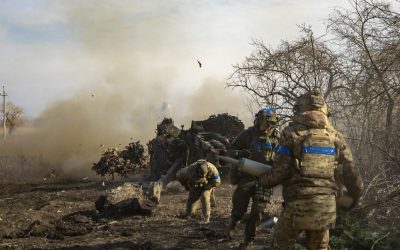 Ucraina, mișcare șocantă: Ruși eliberați cu steaguri albe pe front!