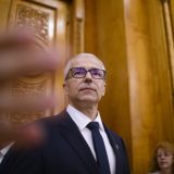 Avertisment: „Asta e o teorie a conspirației” – Cine și ce ascunde?