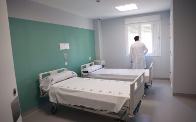 Ce face o „doula a morții”? Profesia care stârnește controverse