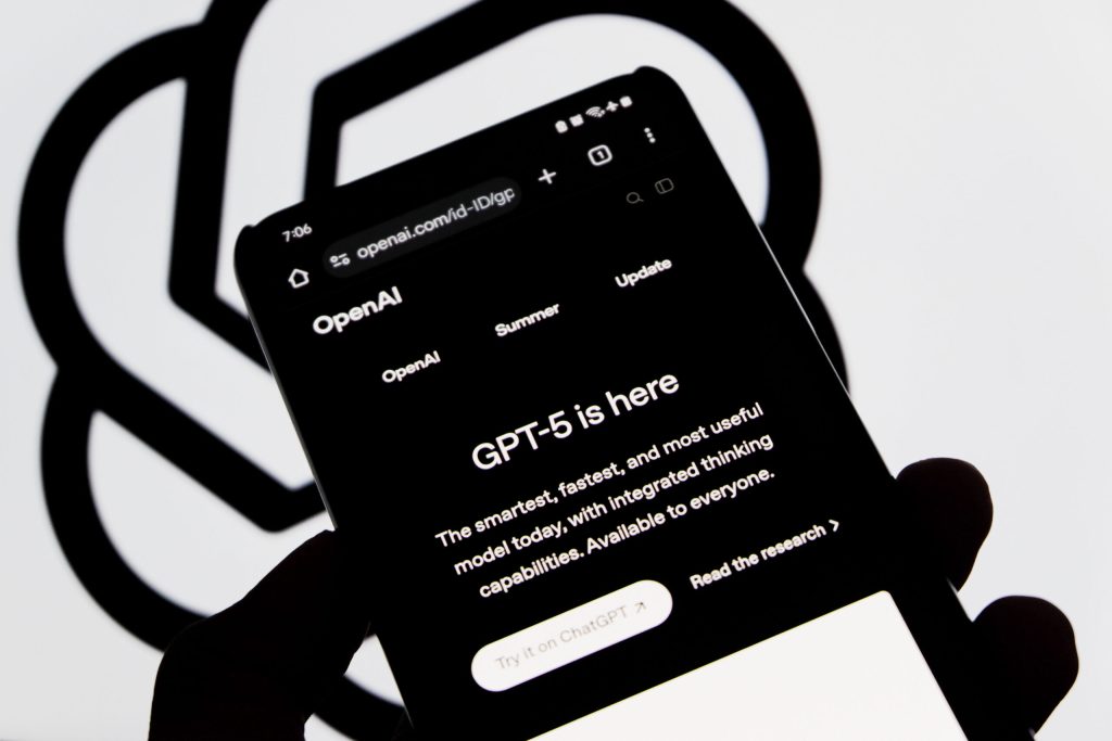 Tonul contează: Cum influențează AI răspunsurile, conform studiilor