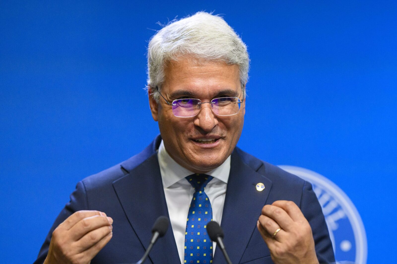 Reformă, NU show TV sau TikTok: Muncă riguroasă, singura soluție!