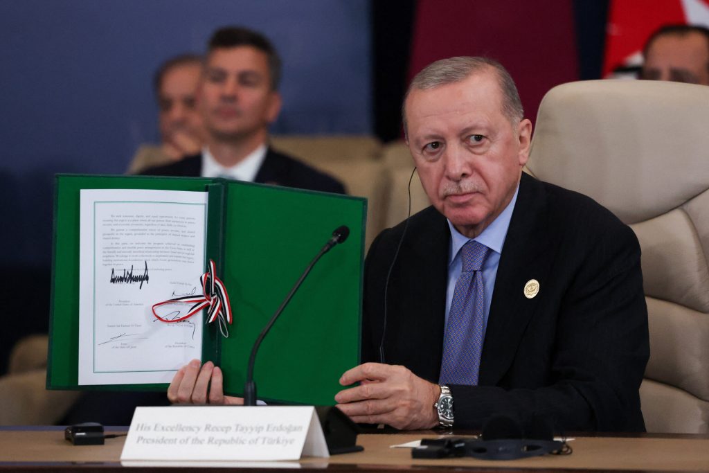 Erdogan, discuții cu șeful NATO: Turcia, eforturi pentru dialog Ucraina-Rusia