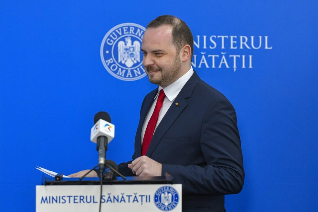 Ministrul Sănătății a anunțat, miercuri, că Ministerul Sănătății va finanța direct secțiile de Terapie Intensivă (ATI) din spitalele publice din România printr-un program specific