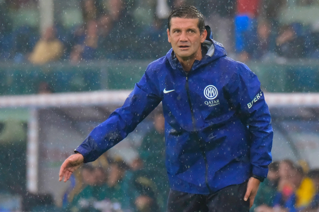 Chivu, la un pas de titlu în Italia: Inter joacă la Torino