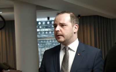 Ministru dă marea veste: Demisia e mâine! Se retrage din Guvern