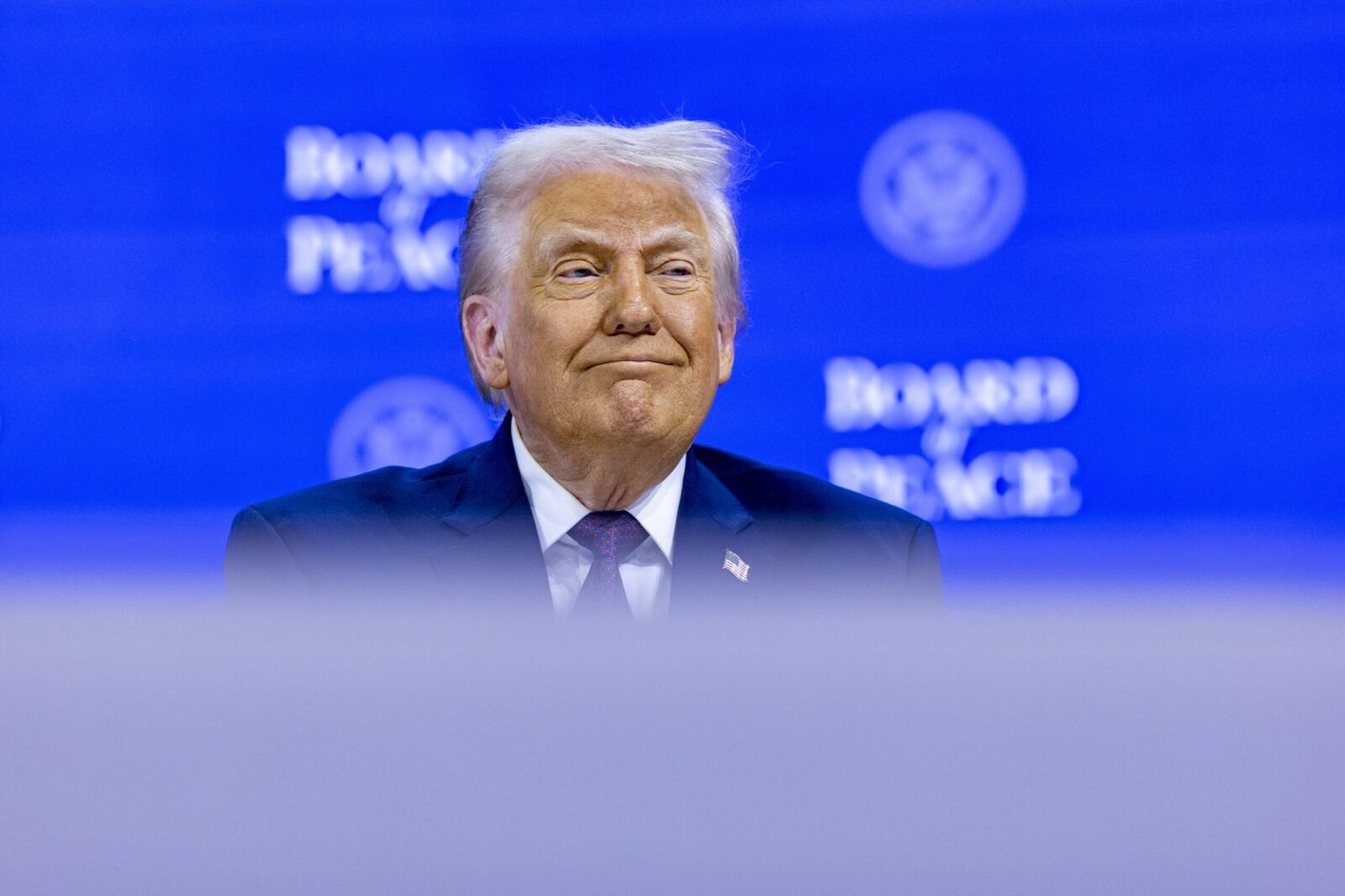 Primăria Sectorului 4 va inaugura un parc dedicat lui Donald Trump Primarul Sectorului 4, Daniel Băluță, a anunțat pe Facebook că un nou parc din apropierea Parcului Tudor Arghezi va purta numele fostului președinte american, Donald Trump