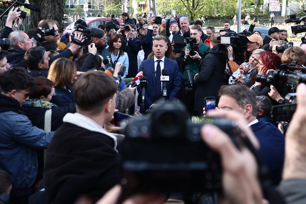 Bolojan, prima reacție a României după scrutinul din Ungaria: Mesajul pe X pentru Magyar