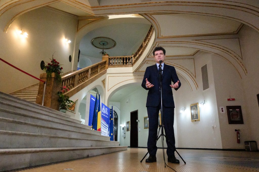 Presa maghiară: România, țară deprimată? Avertisment sumbru la Budapesta