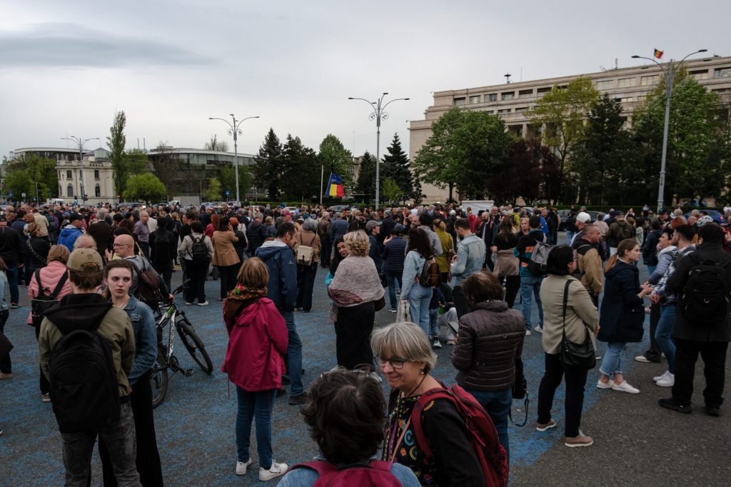 Bolojan, susținut la București: Premierul, mesaj categoric pentru susținători