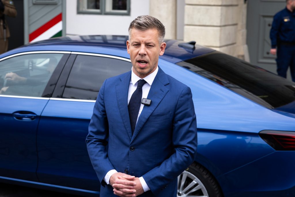 Demisie sau amendament: Soarta președintelui și a „marionetelor” din România