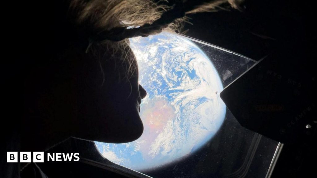 Orbitor! Misiunea Artemis II, până acum, un succes răsunător Misiunea Artemis II a început exact așa cum a sperat NASA: impecabil și spectaculos