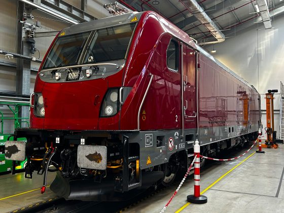 Alstom livrează arf: Locomotiva record, care sparge bariera de 200 km/h