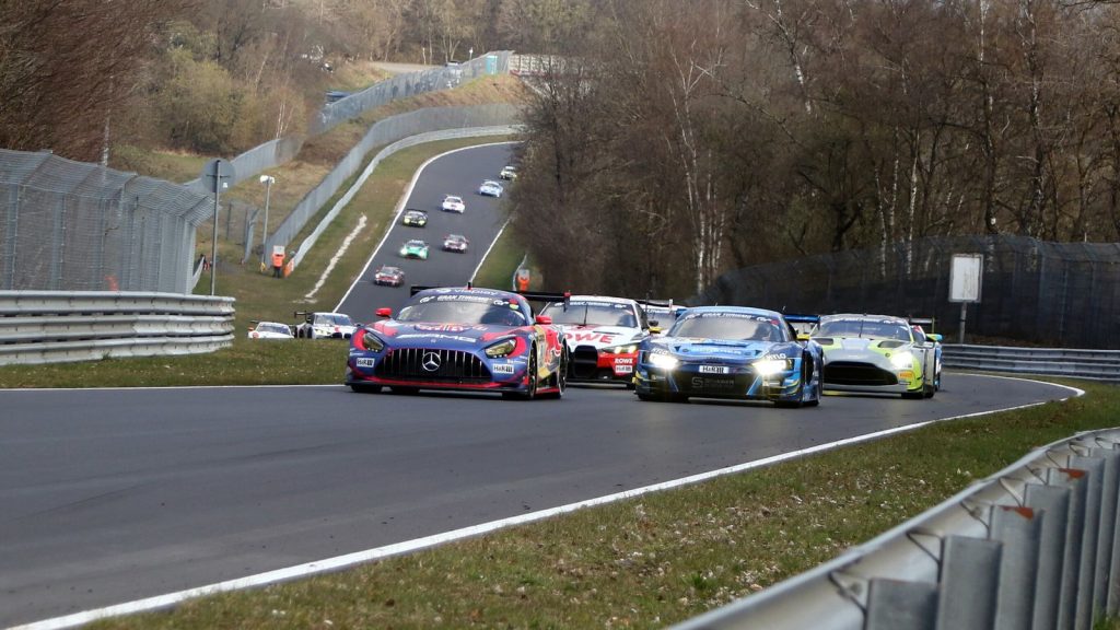 Accident MORTAL în timpul cursei lui Max Verstappen de la Nurburgring