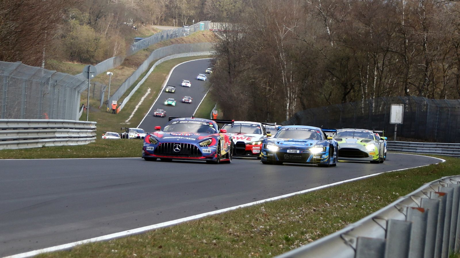 Accident MORTAL în timpul cursei lui Max Verstappen de la Nurburgring
