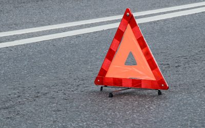 Accident TERIBIL în Timiș: O femeie a murit, după ce două mașini au luat foc