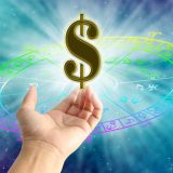 Aprilie 2026: Zodiile norocoase care dau lovitura cu bani mulți