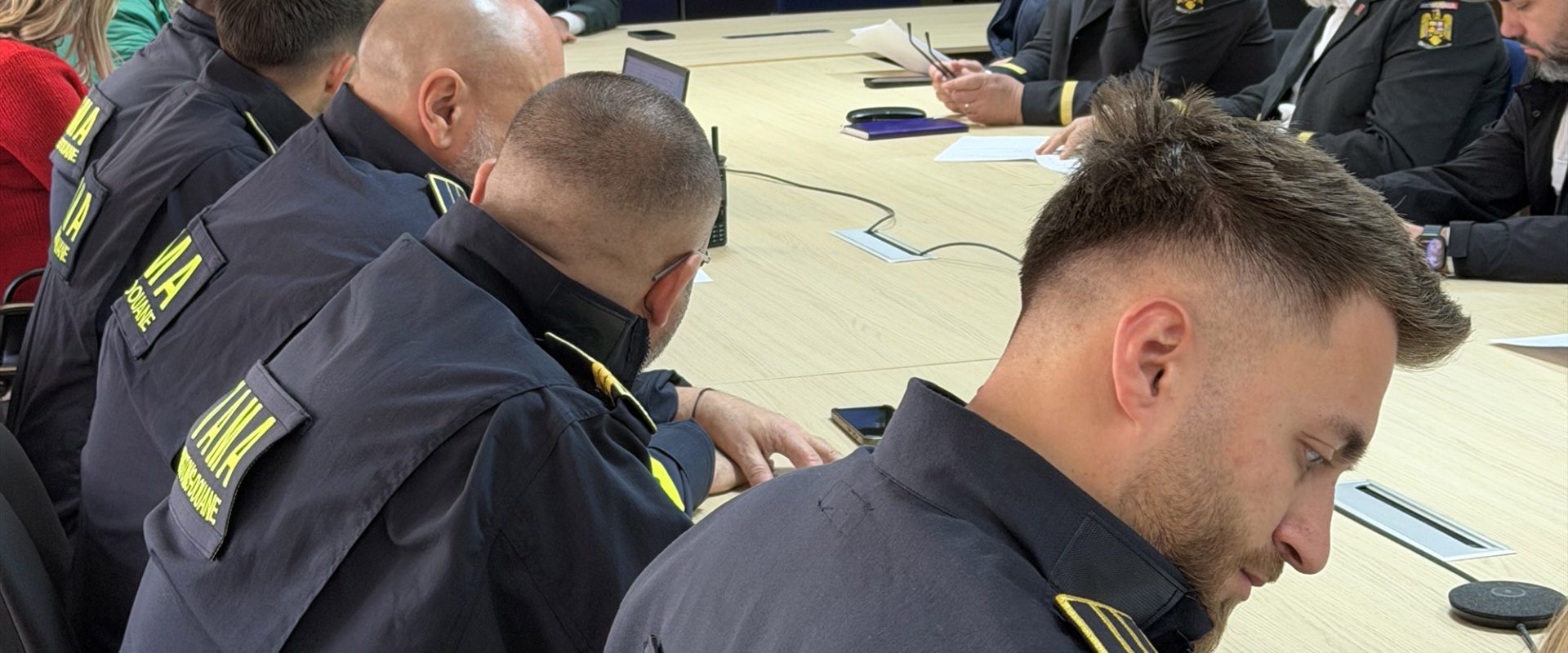 Controale-fulger la importatorii de legume și fructe: ANAF, avr și ansvsa