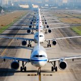 Avionul la sol: O nouă companie aeriană suspendă zborurile în timpul verii