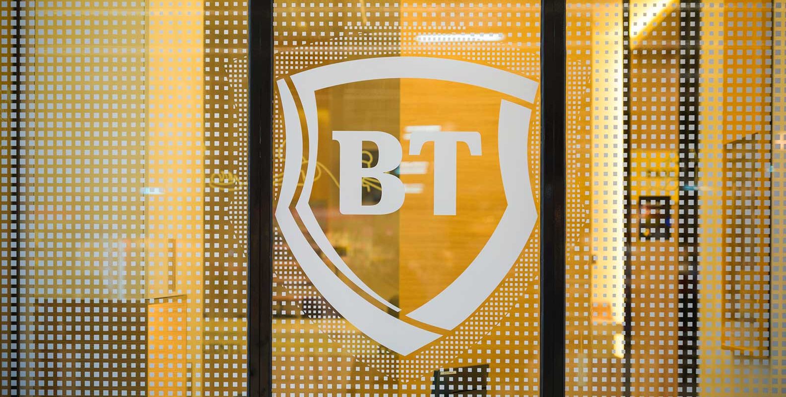 BT: Programul special de Paște 2026 pentru clienți în România