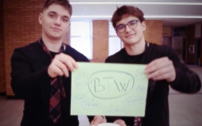 București: Studenții învață de la experți, cursuri acreditate pentru CV-uri