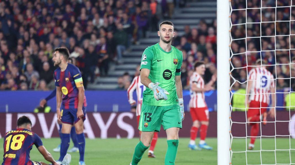GIULIANO SIMEONE, VEDETA ATLETICO DE MADRID, ANALIZEAZĂ VICTORIA CU BARCELONA Giuliano SIMEONE, jucătorul echipei Atlético de Madrid, a oferit o analiză detaliată a victoriei obținute împotriva Barcelonei, evidențiind importanța rezultatului și a muncii depuse de echipă
