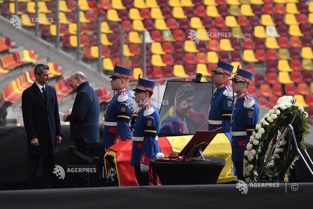 Băsescu, omagiu emoționant pentru Mircea Lucescu