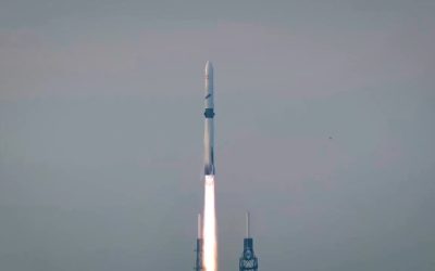 Blue Origin dă lovitura: Racheta New Glenn, reutilizată pentru prima oară