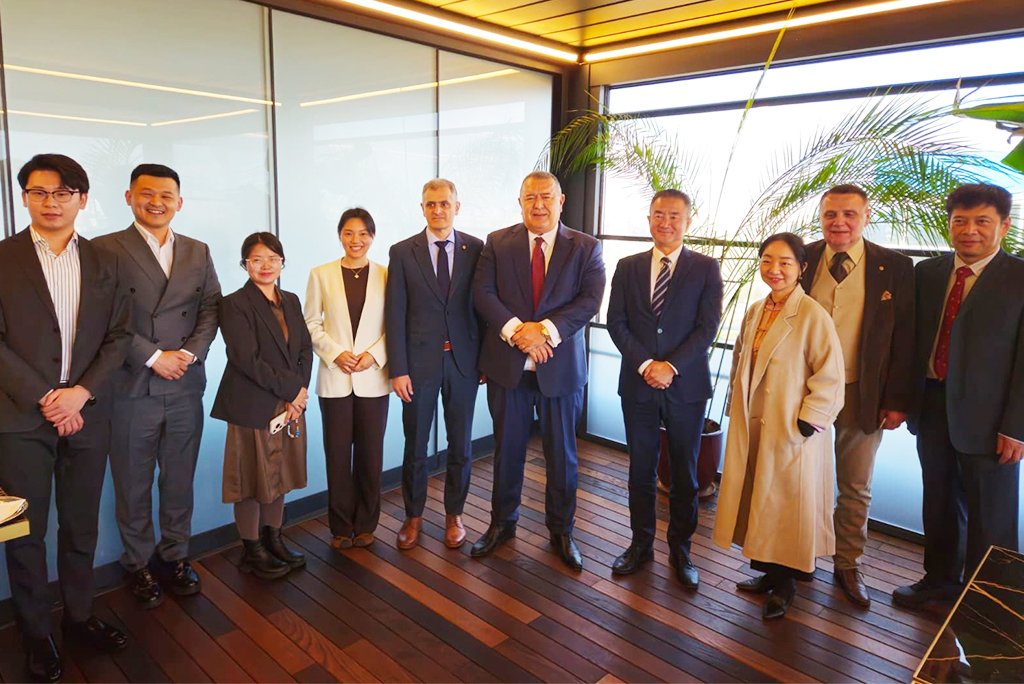 Camera de Comerț și Industrie a României (CCIR) a găzduit o întâlnire cu o delegație din provincia Guangdong, China, pentru a discuta despre intensificarea relațiilor economice bilaterale și oportunități de investiții