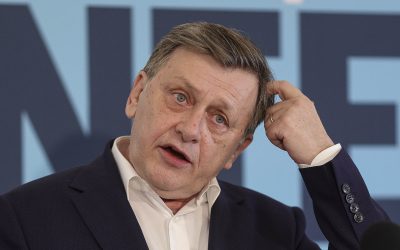 Antonescu: Guvern PNL-USR-UDMR cu sprijin parlamentar. USR conduce țara