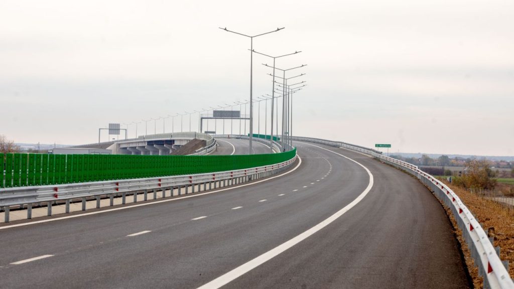 Lotul 3 al autostrăzii A8 Târgu Neamț – Iași – Ungheni, atribuit unui constructor spaniol Bucurie pentru infrastructura din Moldova: Lotul 3 al autostrăzii A8, care va lega Lețcani de Iași, este în pragul semnării contractului