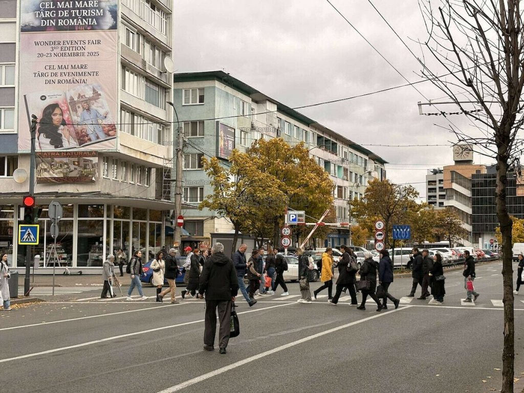 Vremea schimbătoare lovește țara: Ploi și temperaturi în scădere Bucureștiul și majoritatea județelor din România se confruntă cu o vreme instabilă, marcată de ploi și cer noros