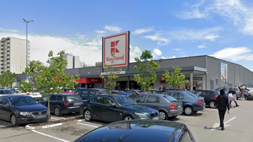 Kaufland Romȃnia Își Extinde Oferta: Brandurile Lidl Ating Rafturile Începȃnd de astăzi, 8 aprilie, lanțul de magazine Kaufland introduce treptat în magazinele sale din țară o serie de branduri cunoscute din rețeaua Lidl