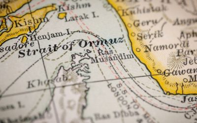 Criza Ormuz: SUA riscă o nouă Suez? Analogii și pericole globale