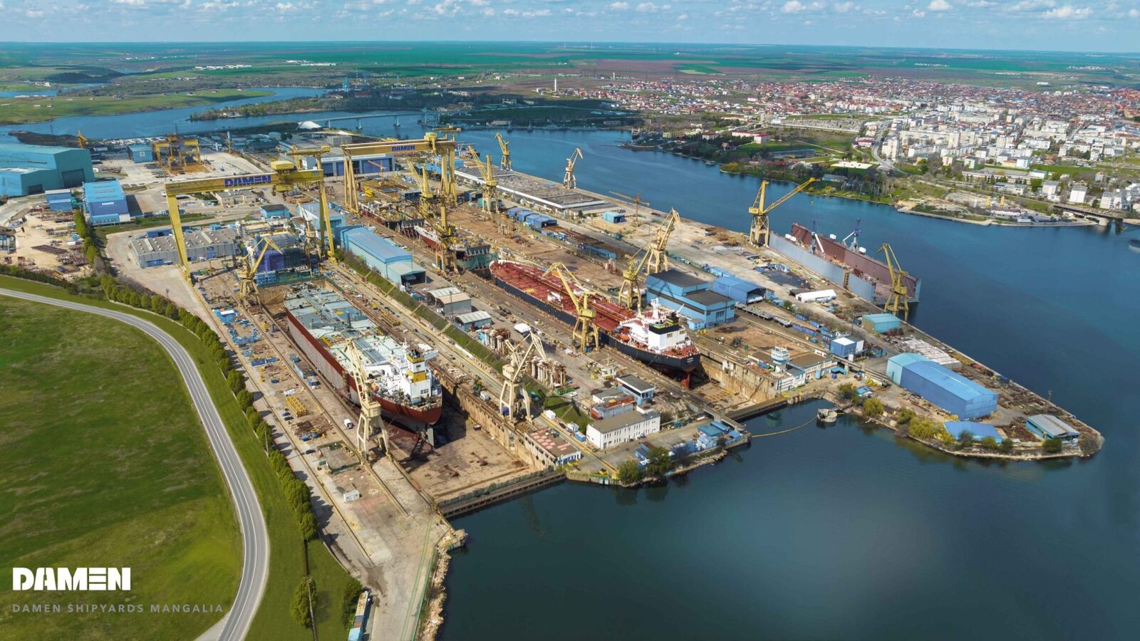 Șantierul naval din mangalia intră în faliment: Planul de reorganizare respins București – Șantierul Naval din Mangalia, o unitate importantă din industria navală românească, se îndreaptă spre faliment