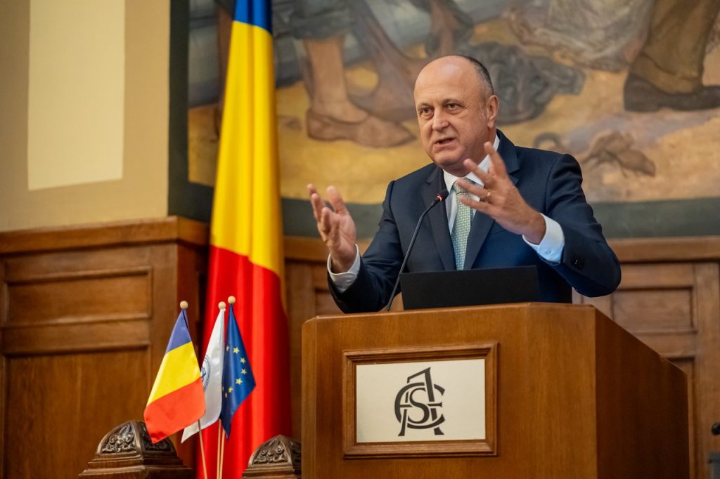 Avertisment de la Concordia: Mediul de afaceri cere predictibilitate Guvernului O delegație a Confederației Patronale Concordia, entitate care reunește unii dintre cei mai influenți oameni de afaceri din România, a avut o întâlnire cu președintele Partidului Social Democrat (PSD), Sorin Grindeanu
