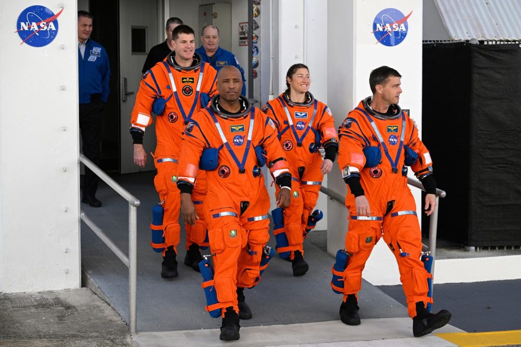 Orion, spre lună: Urmărește live, pas cu pas, zborul istoric