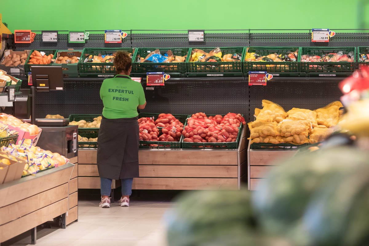 Program Paște 2026: Când mai poți face cumpărături în marile magazine