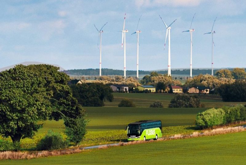 Transportul de pasageri, în scădere: România, lovită de o criză în 2025? Date INS