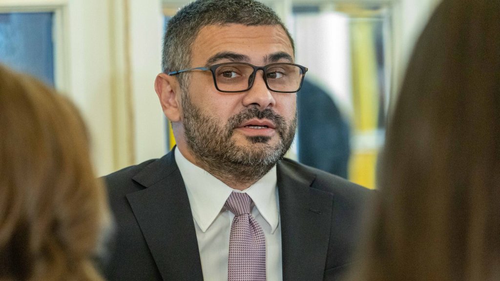 Legea salarizării, pe masa publică: Anunțul Ministrului Muncii