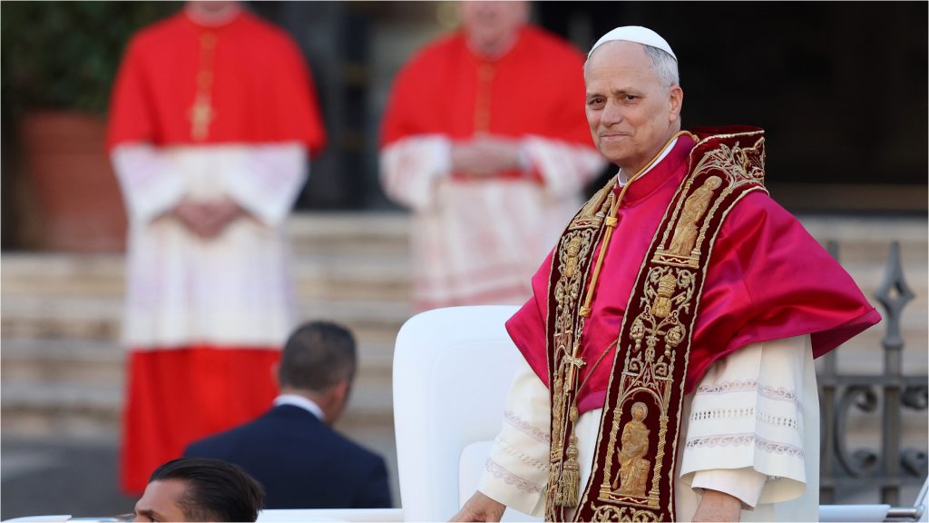 Papa LEON al XIV-lea cheamă la pace în CAMERUN: „Binecuvântați fie pacificatorii”