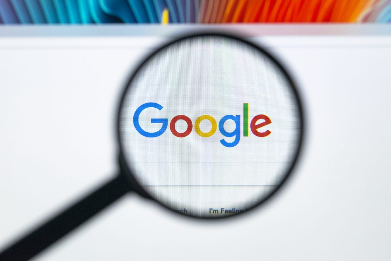 Google pune Inteligența Artificială pe Windows: Căutări locale, online și AI