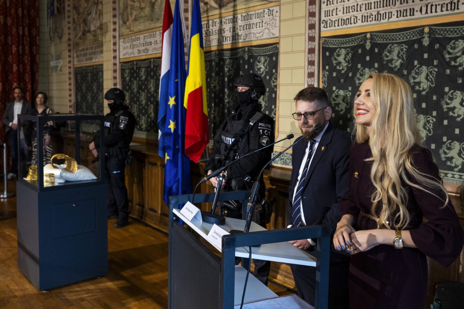 Schimbare neașteptată la Eurojust: Procurorul român Daniela Buruiană, demisă cu o zi înainte de recuperarea artefactelor Daniela Buruiană, fost procuror român la Eurojust, și-a pierdut mandatul la agenția europeană, eveniment petrecut chiar cu o zi înainte de anunțul privind recuperarea unor artefacte valoroase