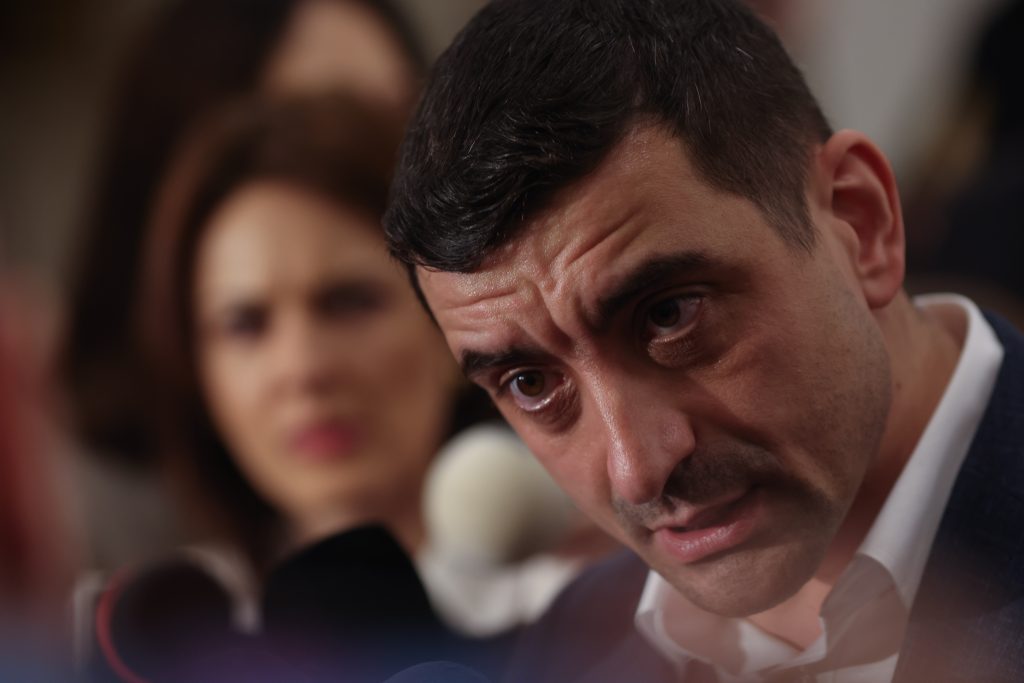 Simion pune condiții pentru partide: „După, discutăm despre orice altceva”