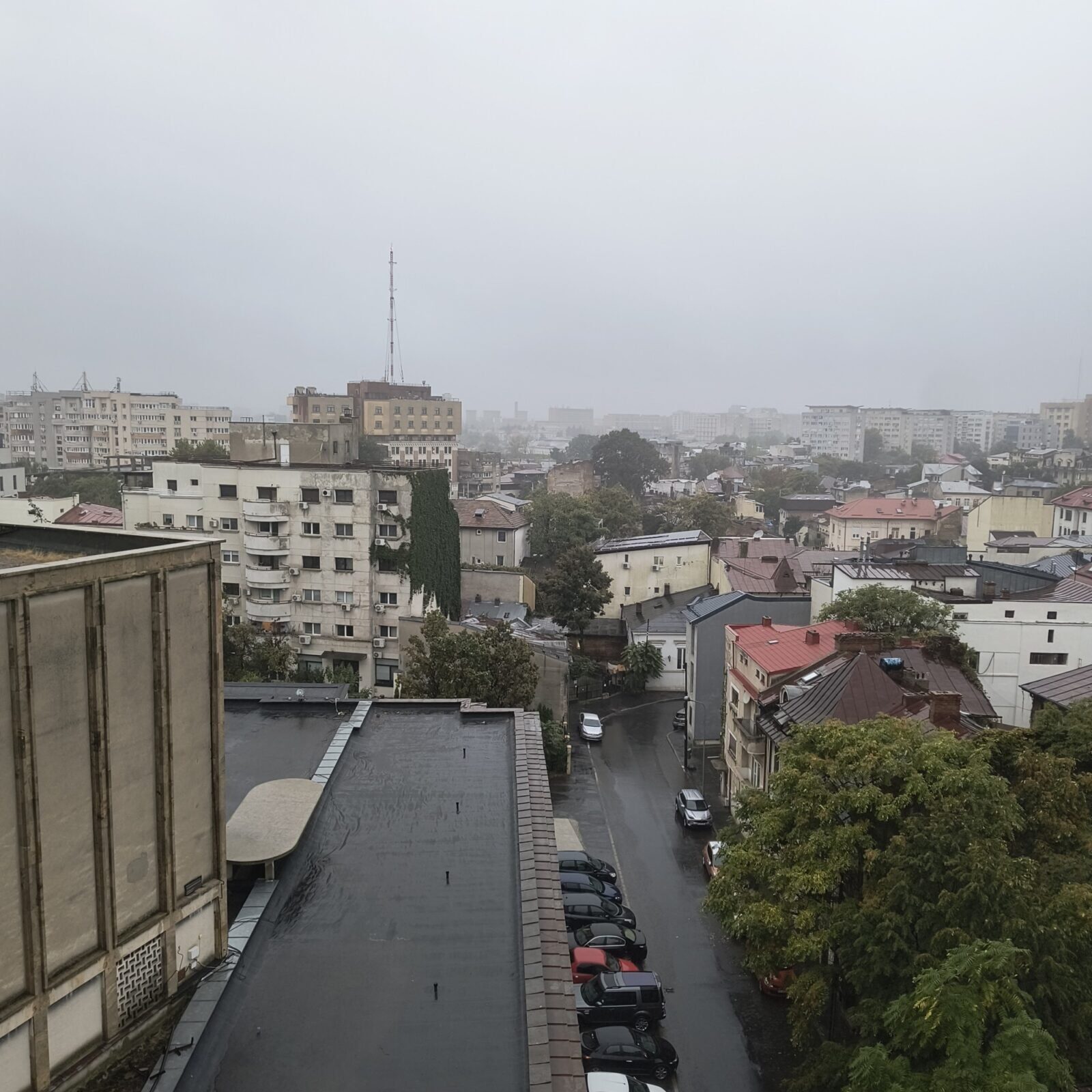 Gerul se apropie de București: Temperaturi în scădere drastică
