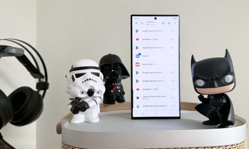 Prudență la instalarea aplicațiilor din surse externe: cum să-ți protejezi telefonul Instalarea aplicațiilor pe telefon din afara magazinelor oficiale, precum Google Play sau App Store, poate fi o practică utilă, dar vine la pachet cu riscuri