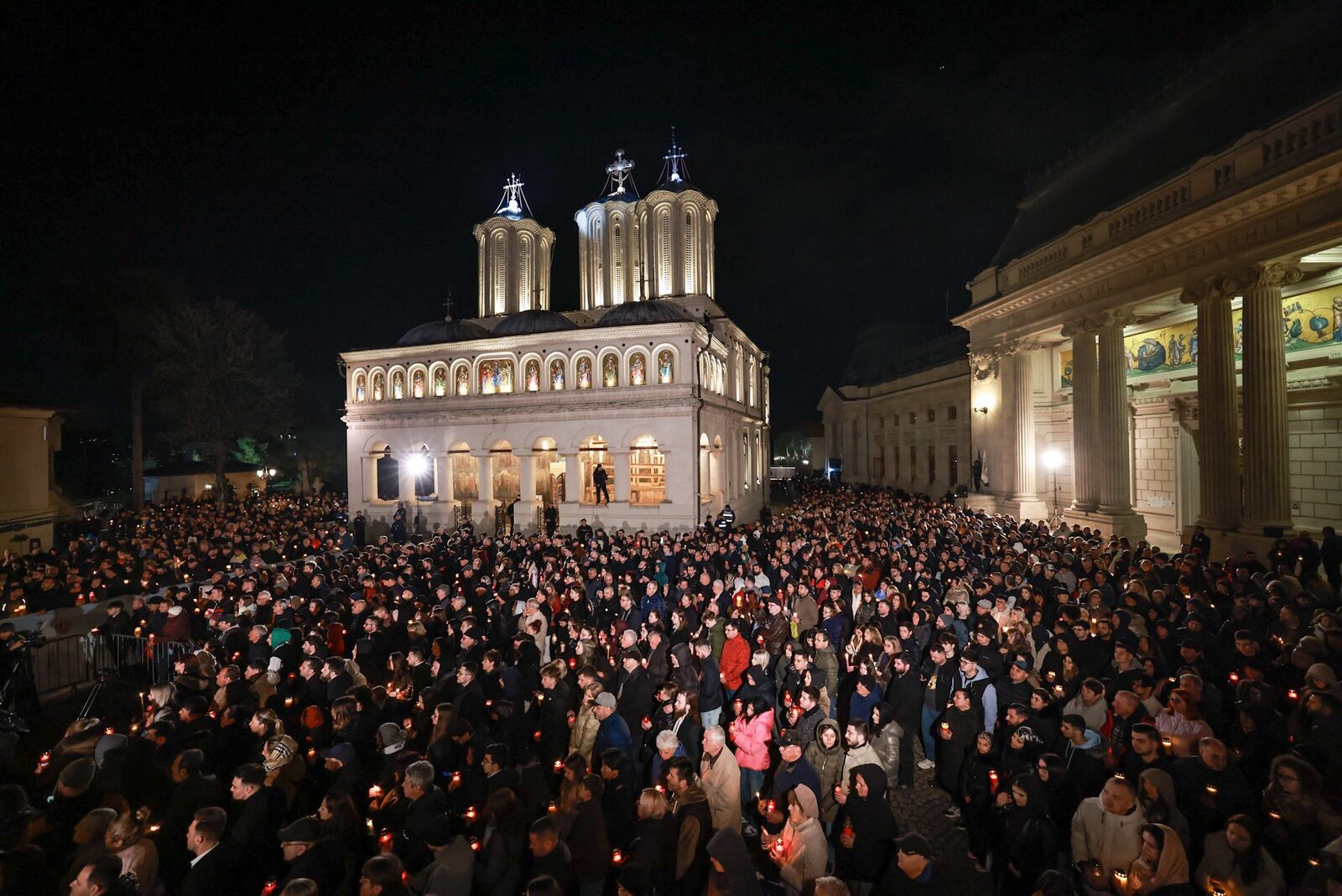 Hristos a Înviat! Mesajul Patriarhului Daniel de Paște: Învierea, temelia credinței