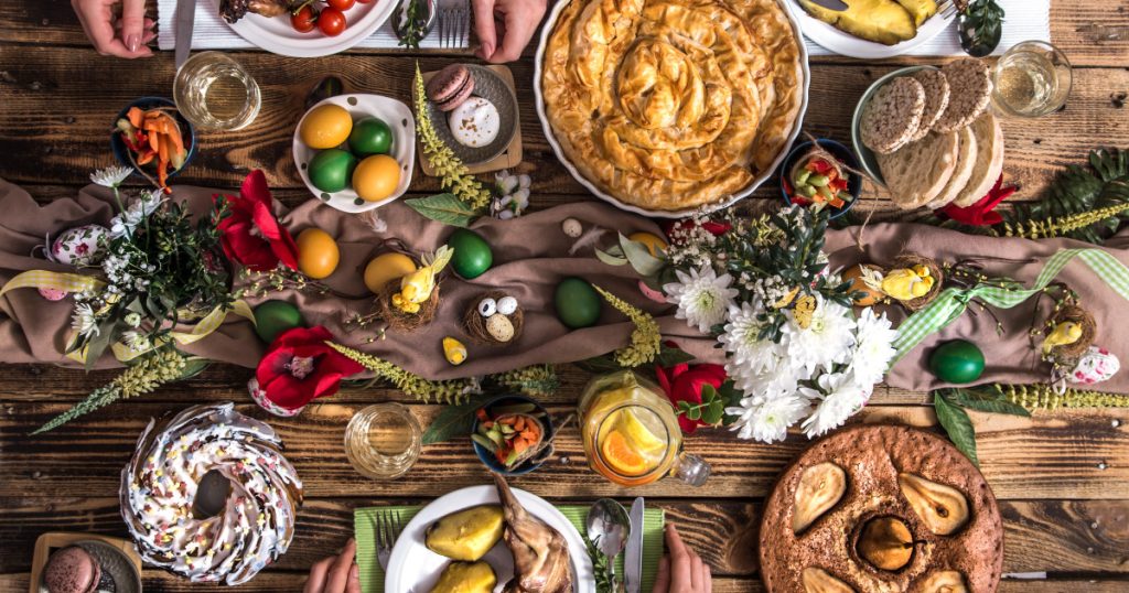 Cum să scapi de excesele de Paște 2026: Ghidul nutriționiștilor pentru o masă echilibrată